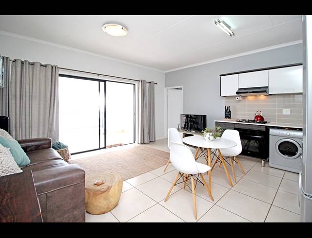 1 BEDROOM APARTMENT FOR SALE IN GREENSTONE HILL